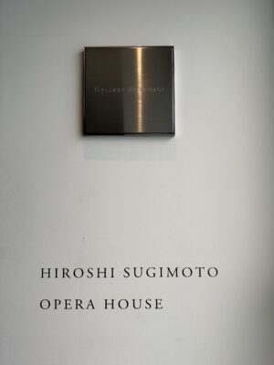 Hiroshi Sugimoto OPERA HOUSE