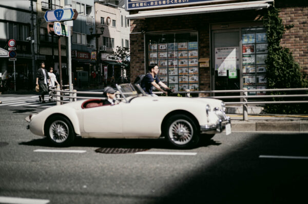 classic car photo by Kanoko.A